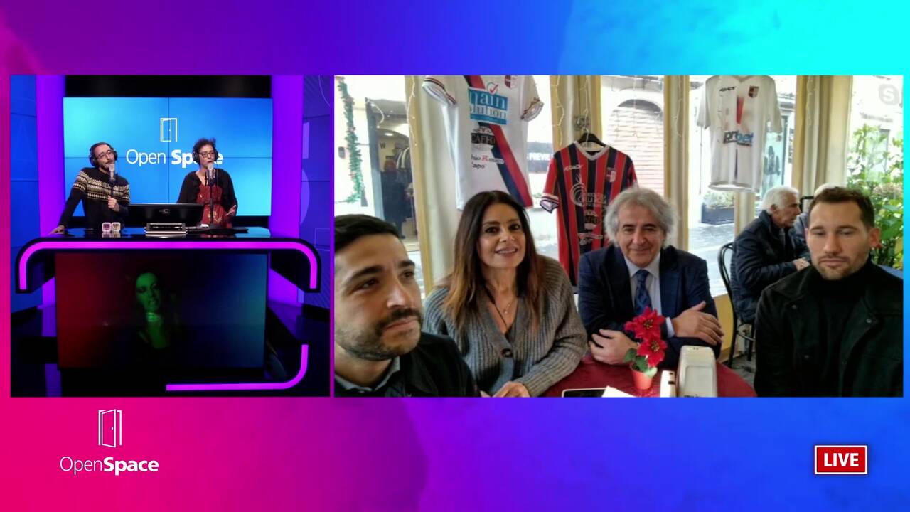 Renato Zero compie 70 anni e li festeggia in tv con una serata evento